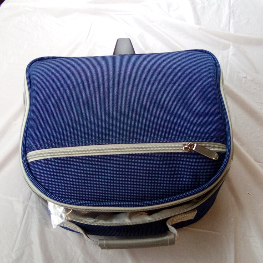 PICNIC CASE NEW - Picture 4 of 6